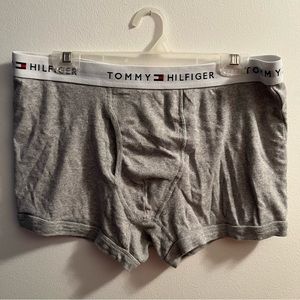 Tommy Hilfiger Trunk